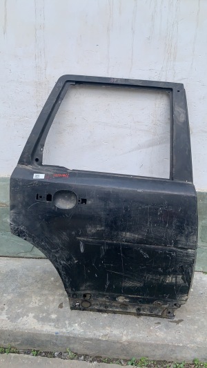 路虎神行者2代(进口)右后车门