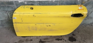 保时捷卡曼左前车门