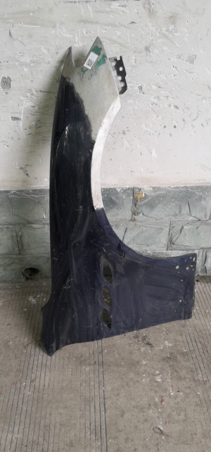 玛莎拉蒂总裁(进口)右前叶子板