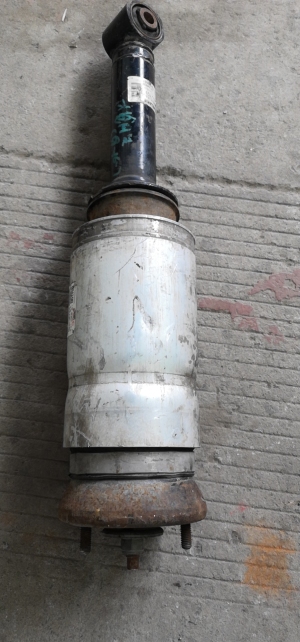 路虎揽胜(进口)后减震器L