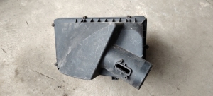 捷豹XF(进口)空气滤清器壳