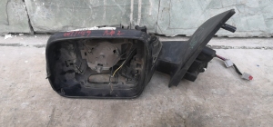 路虎神行者2代(进口)倒车镜L