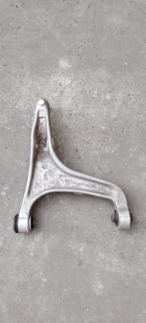 玛莎拉蒂总裁(进口)前悬挂L